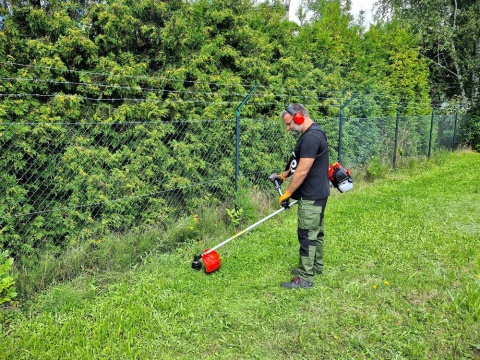 KOSA SPALINOWA Z DODATKOWYM WYPOSAŻENIEM YT-85005 YATO