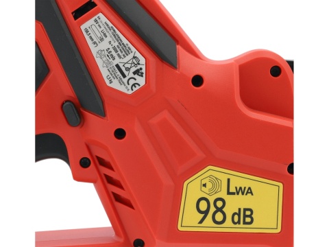 PILARKA ŁAŃCUCHOWA 18V (2AH;PROWADNICA 6'') GAŁĘZI YATO