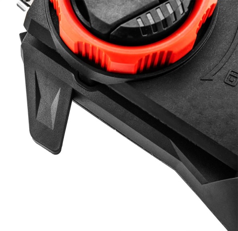 Urządzenie ogrodowe na wysięgniku 2w1 - pilarka i