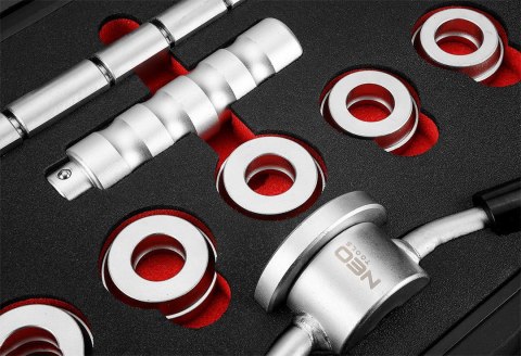 Zestaw narzędzi do montażu i demontażu łożysk głów